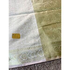 Indian Women's NEW Brocade Artificial Silk Sari OFF WHITE w/ Golden Border 1017